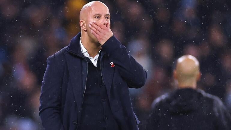 Arne Slot Critiques Referee Decision After Disallowed Goal Against Manchester City