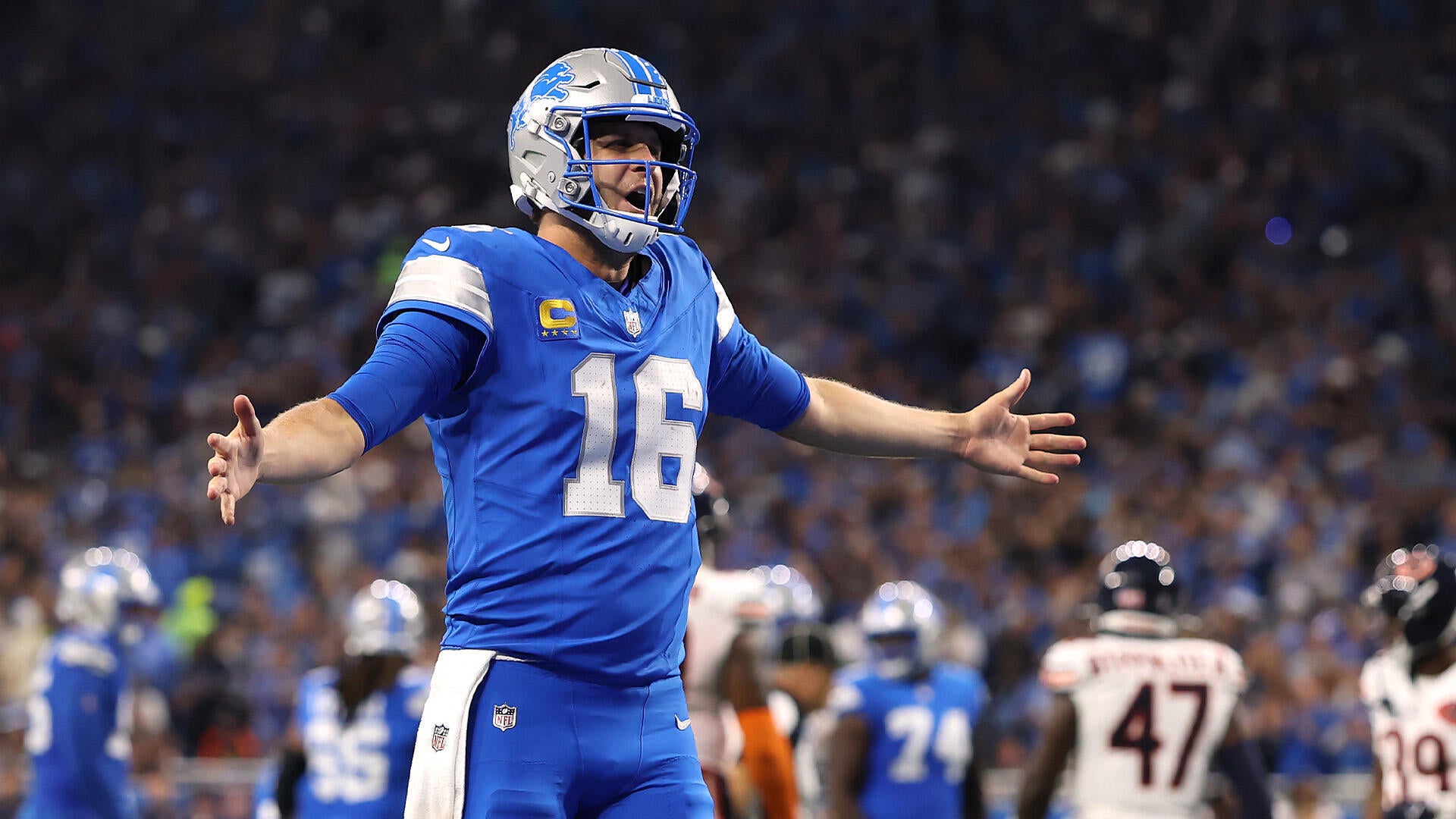 NFL DFS: Optimizer Reveals Ideal Strategy for Week 10 of 2025