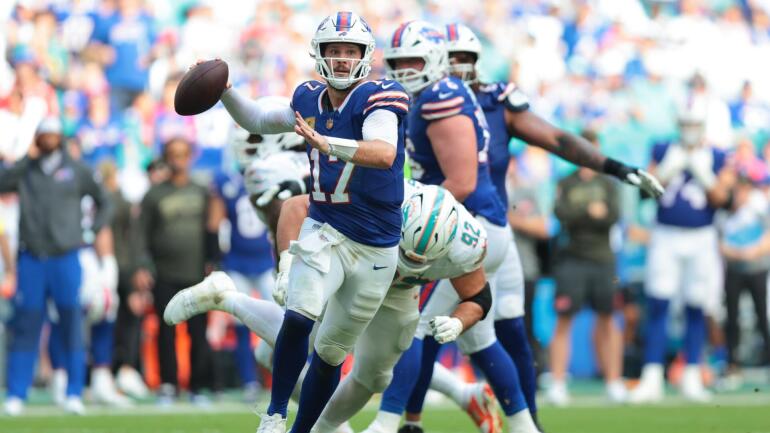 Expert Fantasy Football Picks for Thursday Night Showdown: Bills vs. Texans