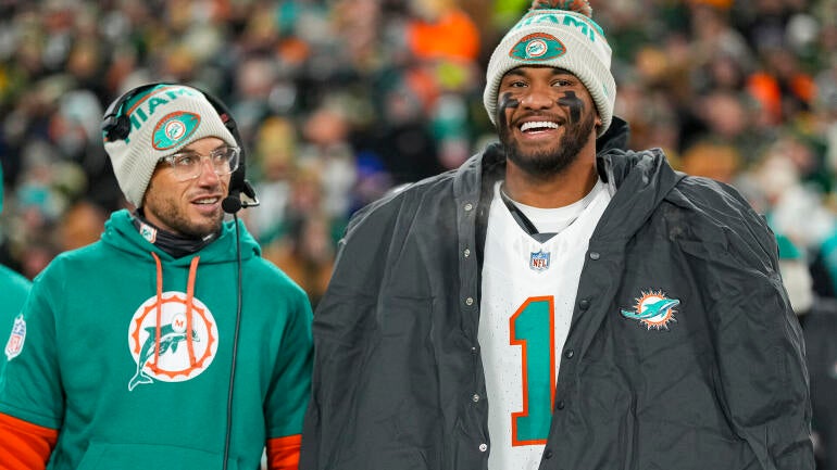 High Stakes: Who Faces Pressure in the NFL's Final Stretch of 2025?