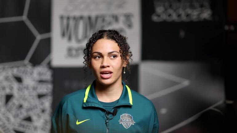 Trinity Rodman Focuses on NWSL Championship Amid Transfer Speculation