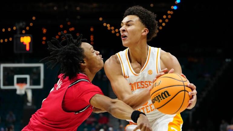 College Basketball Predictions: Tennessee vs. Houston and Other Key Games