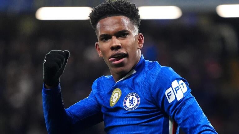 Estevao Shines as Chelsea Dominates Barcelona 3-0 in Champions League Clash