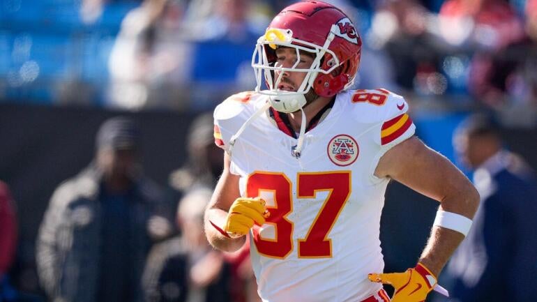 Thanksgiving Day Fantasy Football Picks: Lions vs. Packers, Cowboys vs. Chiefs, Ravens vs. Bengals