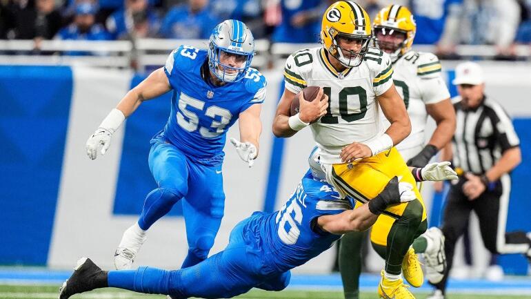 Thanksgiving NFL Predictions: Experts Clash on All Three Week 13 Matchups