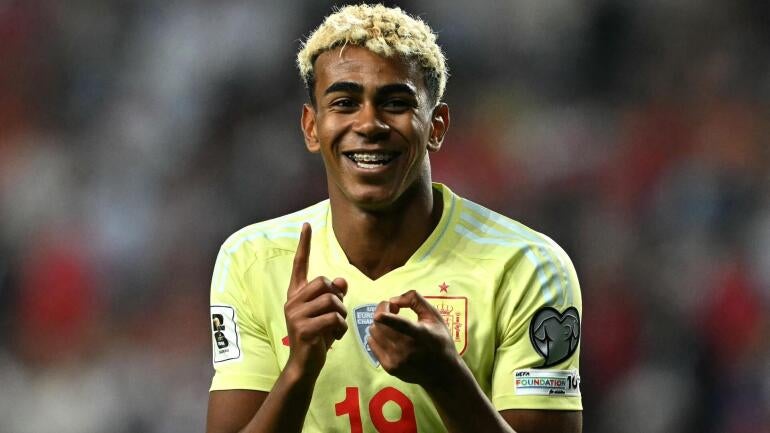 Barcelona's Rising Star Lamine Yamal Discusses His Choice to Play for Spain