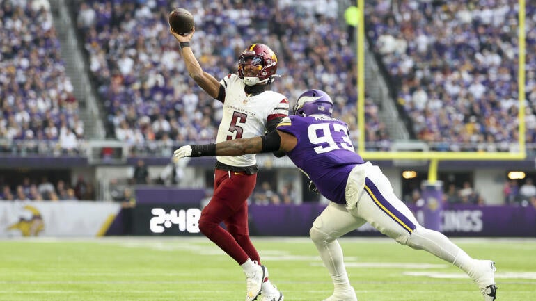 Commanders QB Jayden Daniels Injured Again During Vikings Match