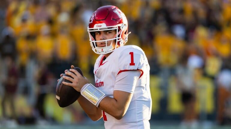 2025-26 College Football Bowl Predictions: Confidence Picks and Upcoming Matchups