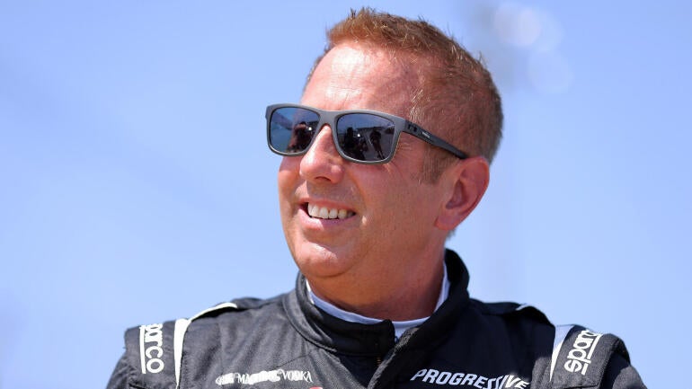 Former NASCAR Champion Greg Biffle Dies in Plane Crash at 55