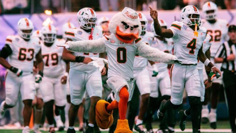 Expert Predictions for the College Football Playoff Semifinals