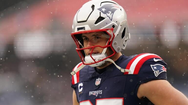 AI Models Predict Super Bowl Score for Seahawks vs. Patriots